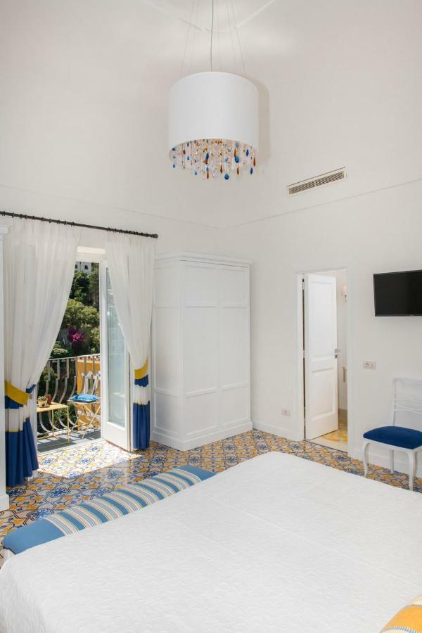 Punta Re Hotel Positano Kültér fotó